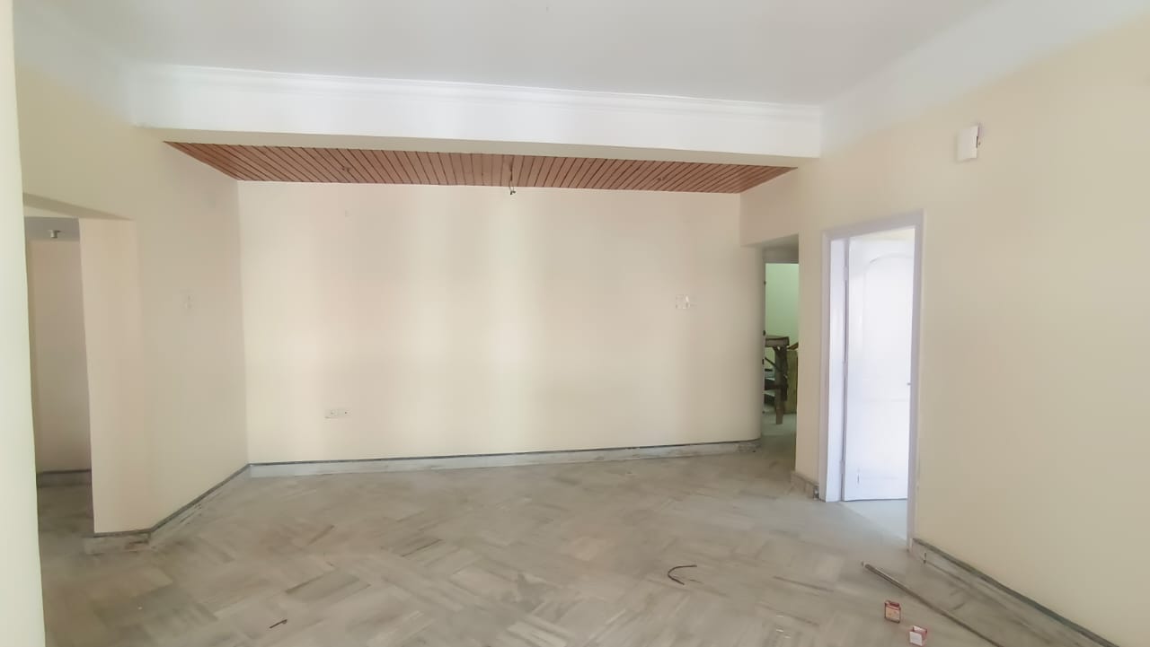 Unfurnished 3bhk in South Sarania, Manipuri Rajbari, Guwahati, Assam, India for Rent